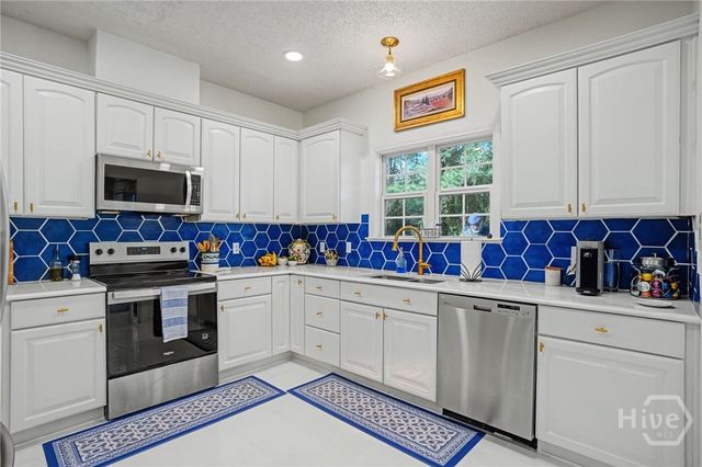 24 Harvest Moon Drive, Savannah, GA 31419