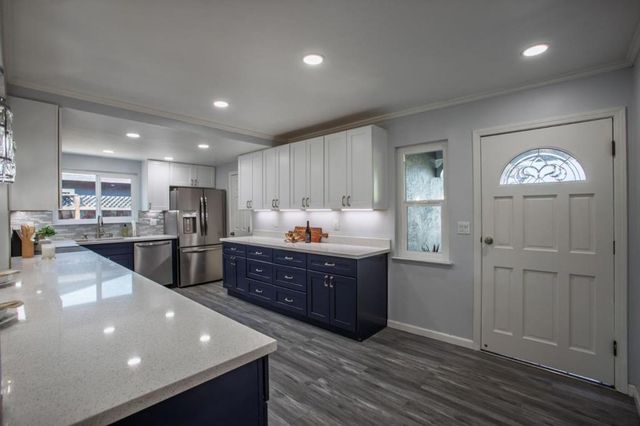 5830 Hafner Way, Newark, CA 94560