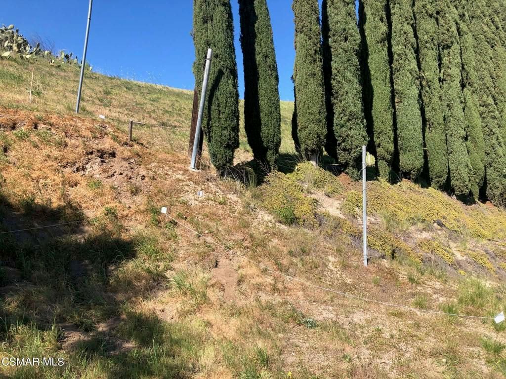 Image 13 of property listing at 1071 Walnut Canyon Road, Moorpark, CA 93021