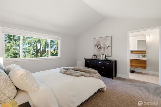 6522 108th Avenue NE, Kirkland, WA 98033