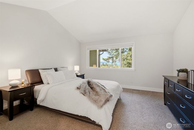 6522 108th Avenue NE, Kirkland, WA 98033