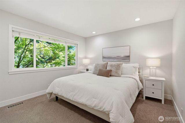 6522 108th Avenue NE, Kirkland, WA 98033