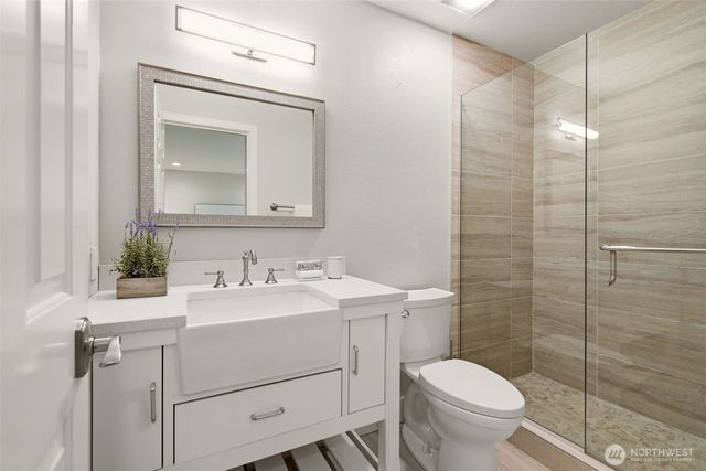 6522 108th Avenue NE, Kirkland, WA 98033