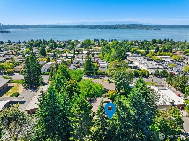 6522 108th Avenue NE, Kirkland, WA 98033