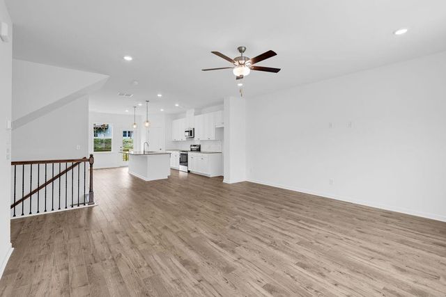 2843 Rosehall Way, Lawrenceville, GA 30043