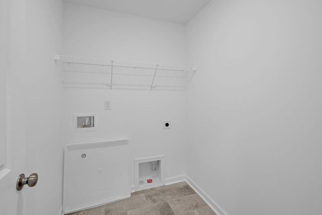 2843 Rosehall Way, Lawrenceville, GA 30043