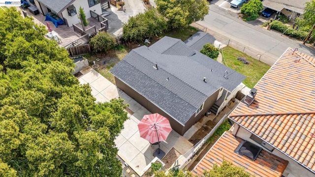 25910 Westview Way, Hayward, CA 94542