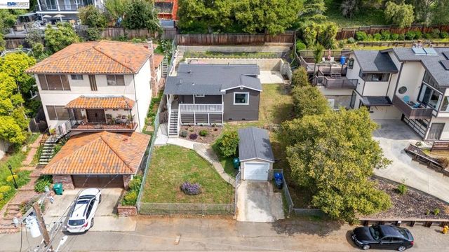 25910 Westview Way, Hayward, CA 94542