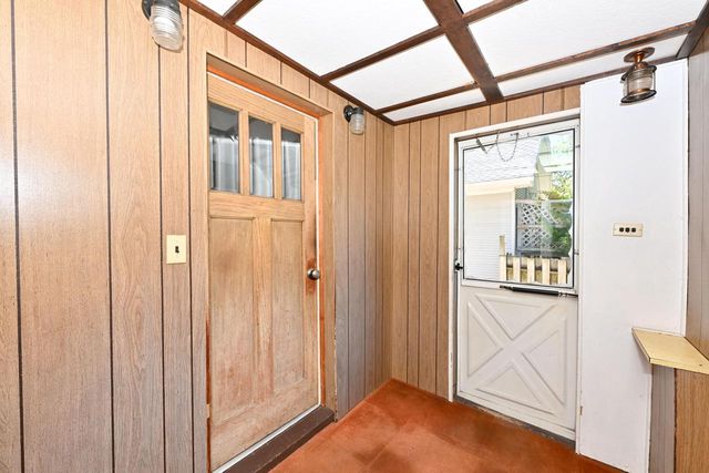 2123 N 66th STREET, Wauwatosa, WI 53213