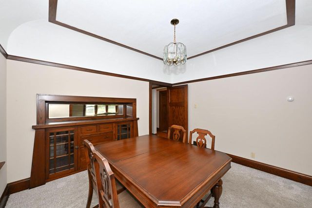 2123 N 66th STREET, Wauwatosa, WI 53213
