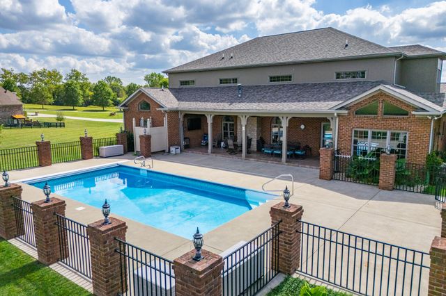 204 Porta Verde, Nicholasville, KY 40356