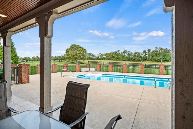 204 Porta Verde, Nicholasville, KY 40356