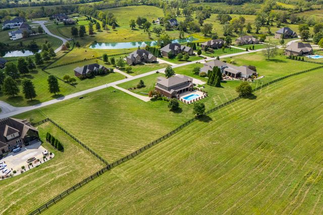 204 Porta Verde, Nicholasville, KY 40356