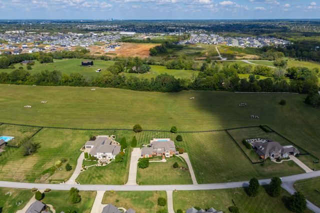 204 Porta Verde, Nicholasville, KY 40356