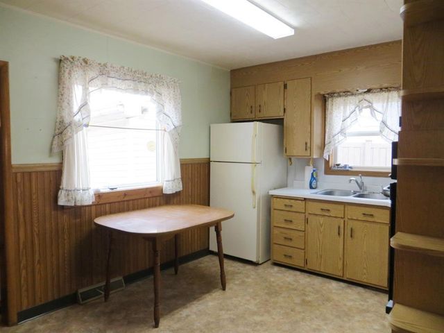 636 E 3rd Street, Owen, WI 54460