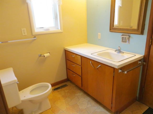 636 E 3rd Street, Owen, WI 54460