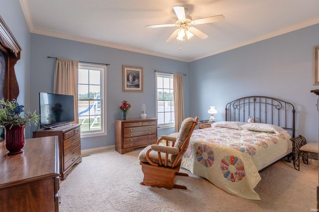 200 Westbriar Road, Newburgh, IN 47630