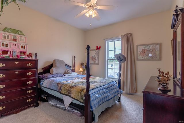 200 Westbriar Road, Newburgh, IN 47630