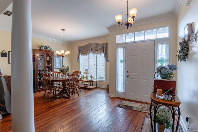 200 Westbriar Road, Newburgh, IN 47630