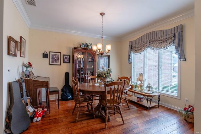 200 Westbriar Road, Newburgh, IN 47630