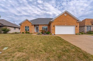 200 Westbriar Road, Newburgh, IN 47630