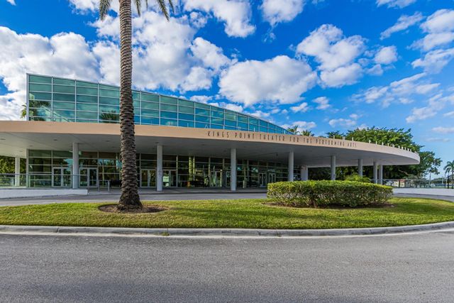 9539 W Weldon Circle F-201, Tamarac, FL 33321