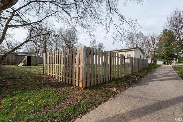 2603 S Madison Street, Bloomington, IN 47403