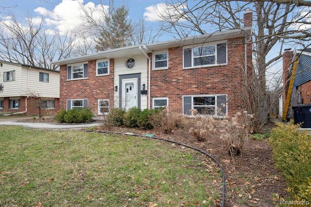 2728 Yost Boulevard, Ann Arbor, MI 48104