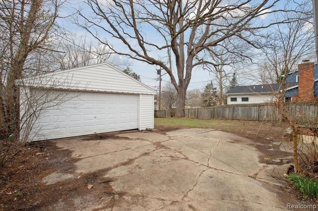 2728 Yost Boulevard, Ann Arbor, MI 48104