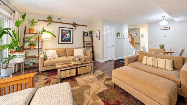 100 Merrimack Ave 132, Dracut, MA 01826