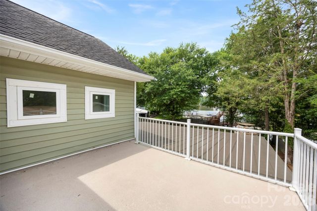 5555 Riverfront Road, Lake Wylie, SC 29710
