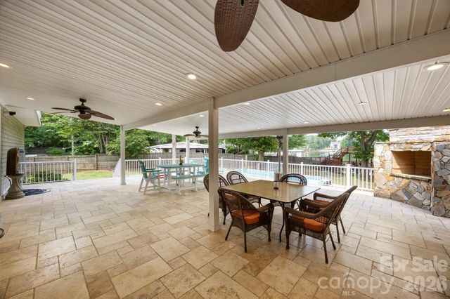 5555 Riverfront Road, Lake Wylie, SC 29710