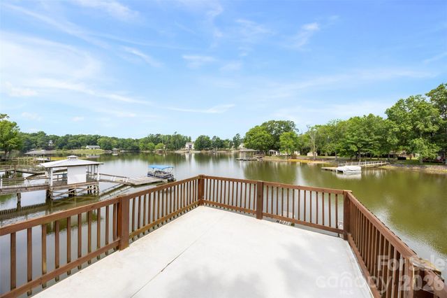 5555 Riverfront Road, Lake Wylie, SC 29710