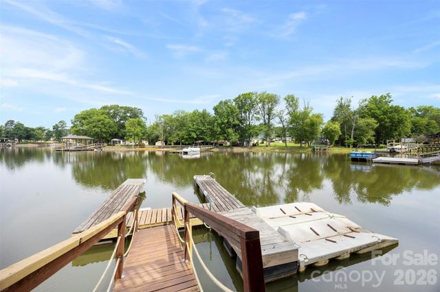 5555 Riverfront Road, Lake Wylie, SC 29710