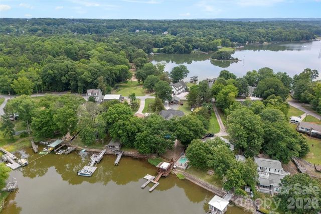 5555 Riverfront Road, Lake Wylie, SC 29710