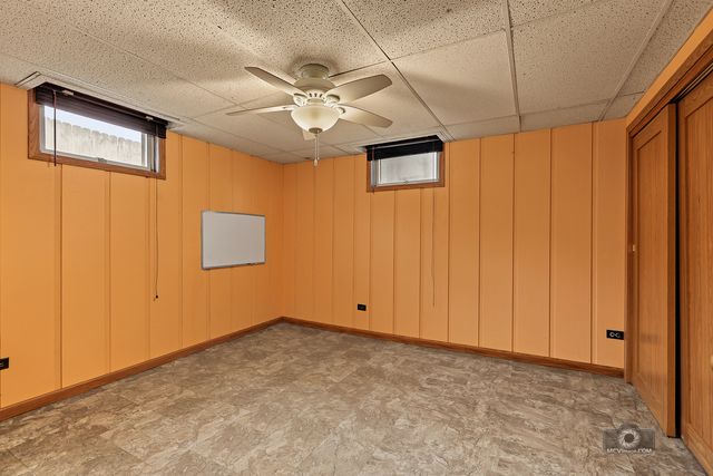 17325 Locust Avenue, Tinley Park, IL 60487