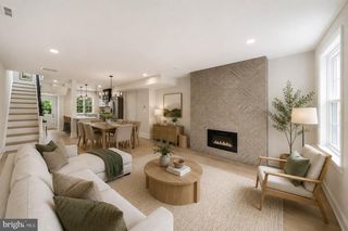 423 S 20TH ST #B, Philadelphia, PA 19146