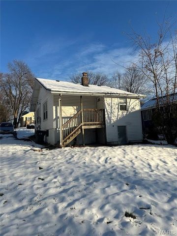 2321 Dawes Place, Overland, MO 63114