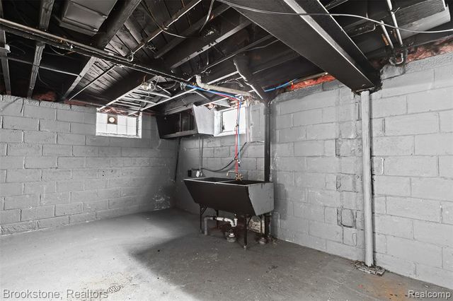 12931 Appleton Street, Detroit, MI 48223