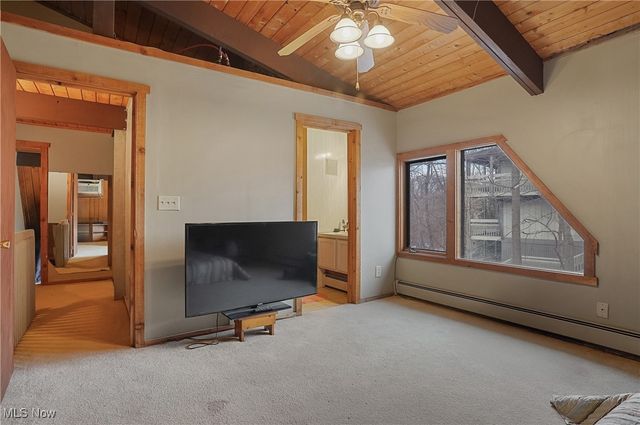 1722 Treetop Trail 11, Akron, OH 44313