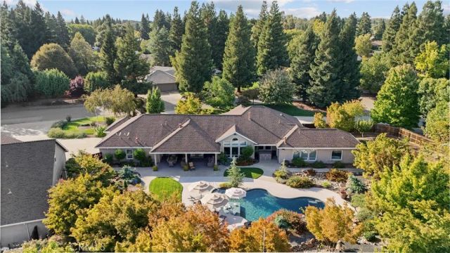 13966 Carriage Estates Way, Chico, CA 95973