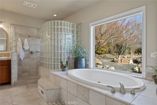 13966 Carriage Estates Way, Chico, CA 95973