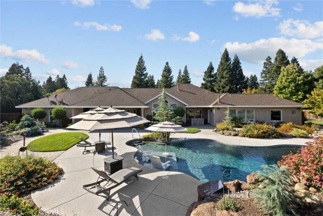 13966 Carriage Estates Way, Chico, CA 95973