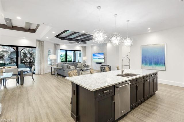 16358 Corsica WAY 201, Naples, FL 34110