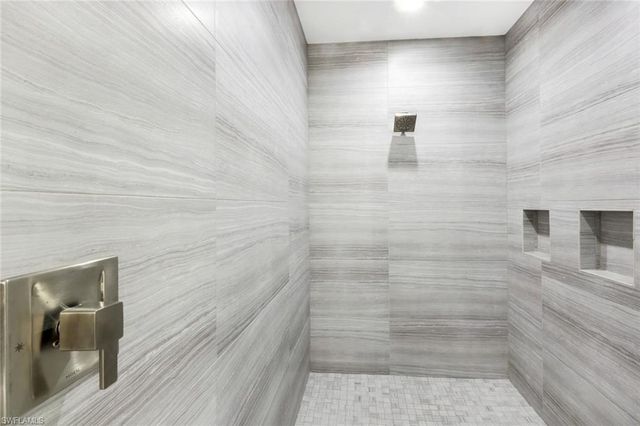 16358 Corsica WAY 201, Naples, FL 34110