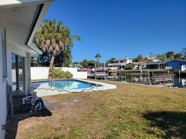 1985 COVE DRIVE, Largo, FL 33774