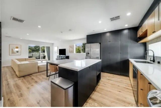 1943 Carmen 1945, Los Angeles, CA 90068