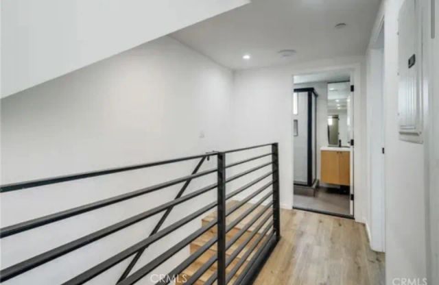 1943 Carmen 1945, Los Angeles, CA 90068