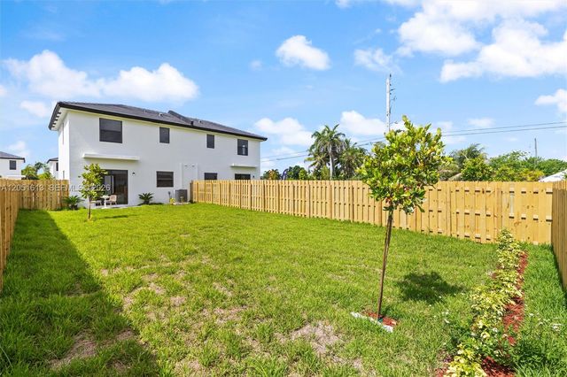 13357 SW 265th Terr, Homestead, FL 33032