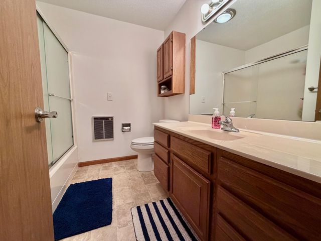 1370 C Mcnally Drive, Winona, MN 55987